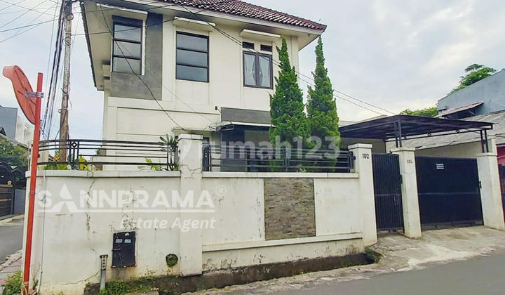 Dijual Rumah Hoek Di Ciganjur Jagakarsa Jakarta Selatan