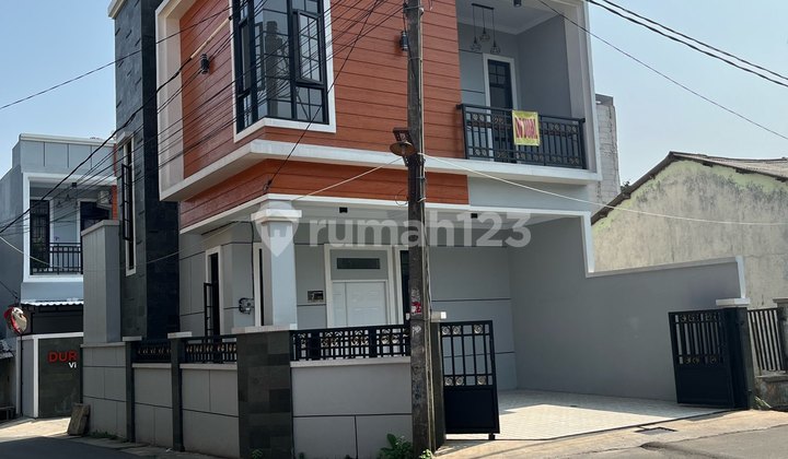 Rumah Siap Huni Strategis Dekat Gerbang Tol Sawangan Depok Rumah Siap Huni Strategis Dekat Gerbang Tol Sawangan Depok