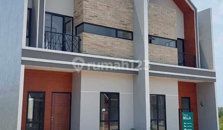 Beautiful Residence With Mount Salak View In Bogor