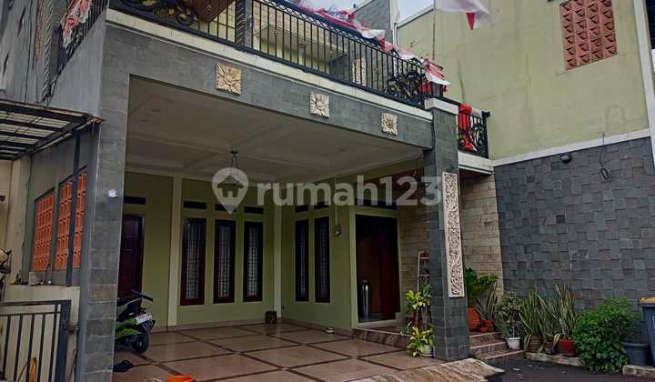 Rumah Semi Furnished Di Tanah Baru Beji Depok 2