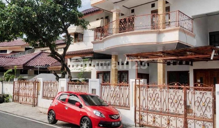 Rumah + Kost Strategis Cempaka Putih Tengah, Dekat Univ. Yarsi & Rs Islam, SHM 360M² Rumah + Kost Strategis Cempaka Putih Tengah, Dekat Univ. Yarsi & Rs Islam, SHM 360M²