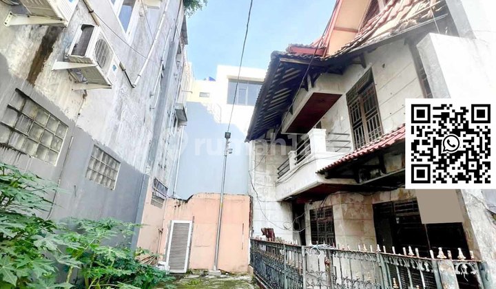 Bargain Price! 2-Story Landed House in Tomang, SHM, Price Drop Now Only 2.8 Billion 2