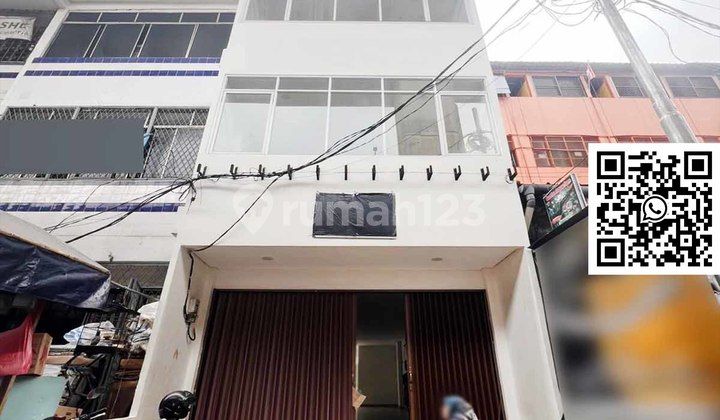 3.5-Storey Shophouse in Cipulir, Kebayoran Lama – Near Transjakarta & MRT Stops, 334 m² 1