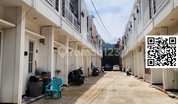 Rumah 2 Lantai Murah di Kramat Jati Jakarta Timur, Dekat PGC & Tol – 25 m² Siap Huni! 2
