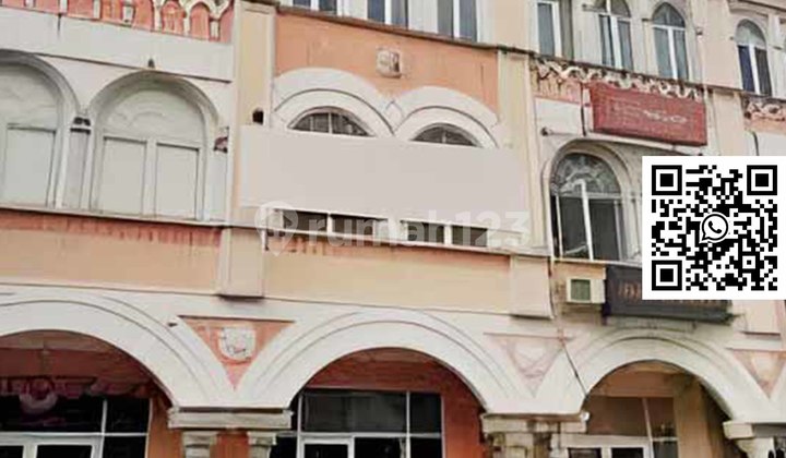 Ruko Gading Serpong Strategic Location, 3 Floors Fully Renovated, Freehold Certificate – 128.25 m²