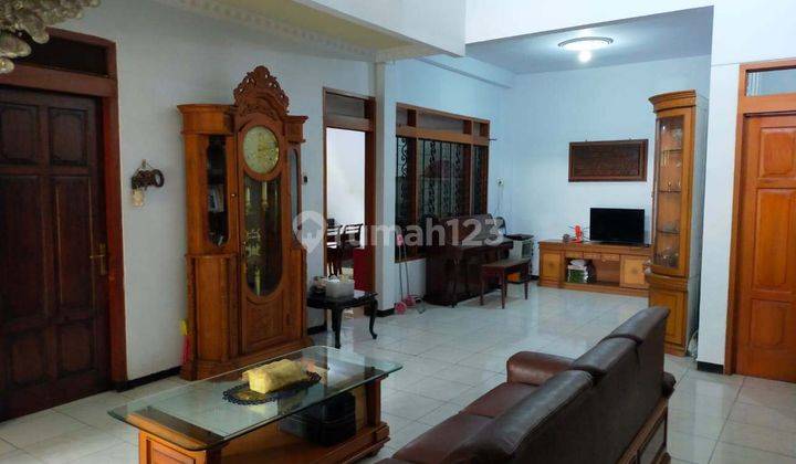 Rumah Palmerah Barat, Jakarta Barat, 163m², 2 Lt, SHM 1