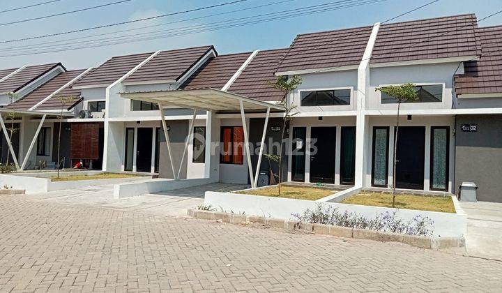 Rumah Minimalis Modern Dekat Area Perkantoran 1