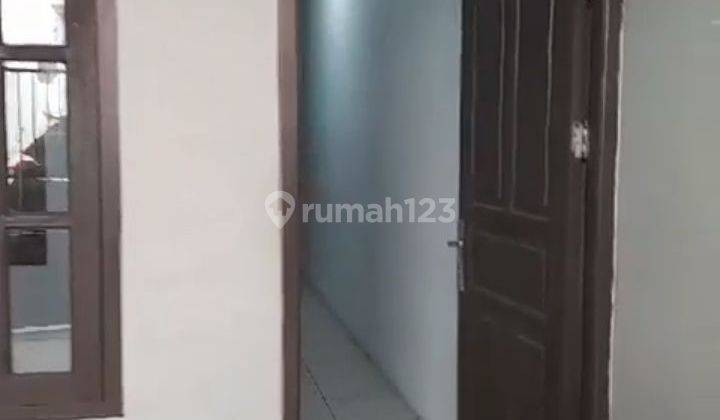 Rumah 2 Lantai Cengkareng Bagus 2