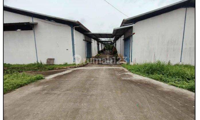 Gudang di tangerang ada mess karryawan di dalam,area Hijau luas,JARANG ADA.. 1