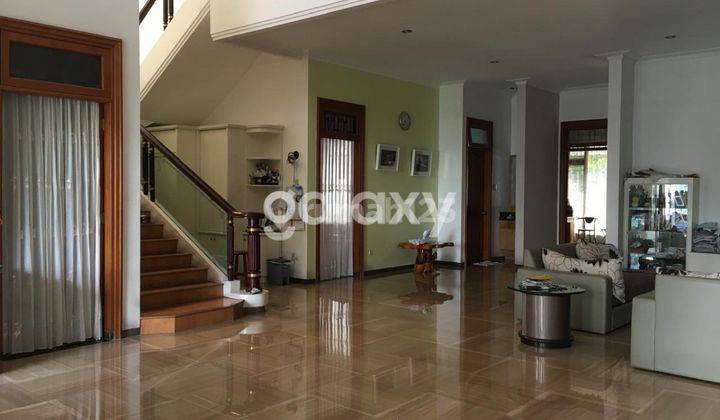 Rumah DiAraya kawasan elite Surabaya Timur 2