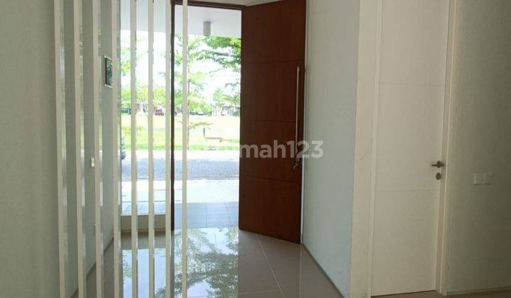 Rumah 2 Lantai Minimalis Modern Siap Huni 2