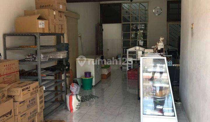 Rumah 1, 5 Lantai Terawat Dan Bersih Siap Huni 2