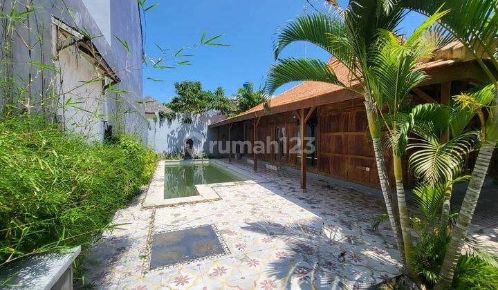 Prime Villa Strategic Location Near Seminyak Beach, Bali 1