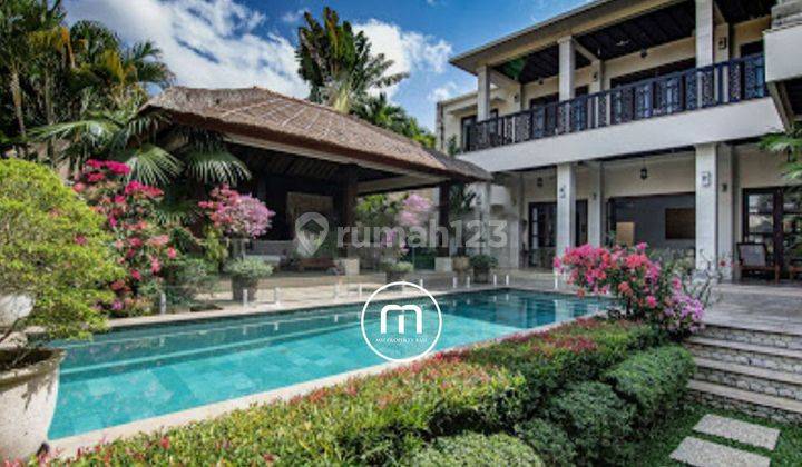 Luxury Villa Close To Four Seasons Resort Jimbaran, Bali 1