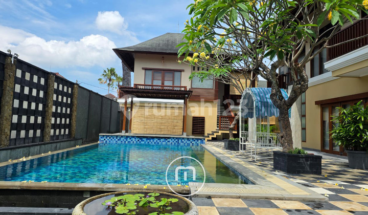 Villa Mewah Milik Pribadi Premium di Kerobokan, Dekat Seminyak