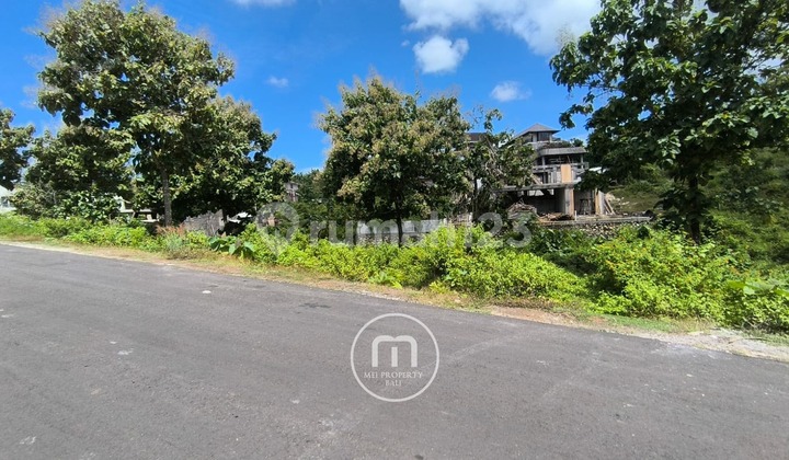 Strategic Rare Land Near Dreamland Beach in Bingin, Bali.
