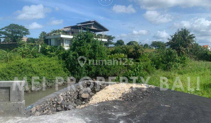 Strategic Land Ocean View Only 400 Metres To Seseh Beach, Bali 1