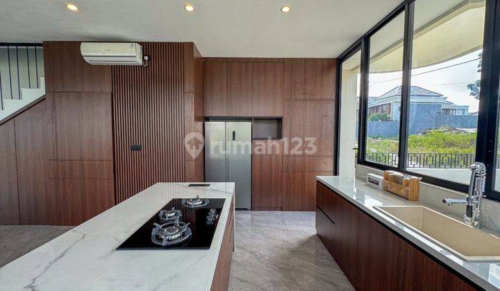 Premium Villa With Sea View And Beautiful Area In Ungasan, Bali 2