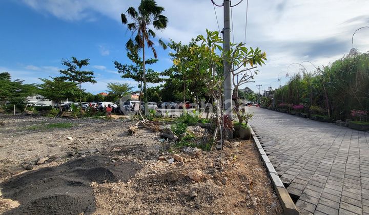 Tanah Kavling Lingkungan Villa Elit Dekat ke Pantai Seminyak Bali
