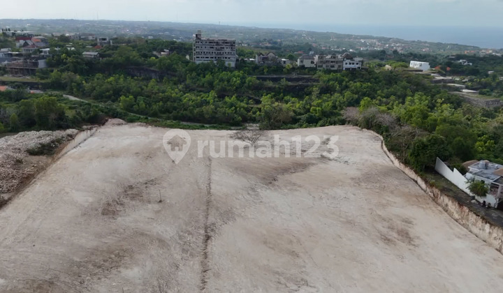 Tanah Posisi Hook Lokasi Lingkungan Villa Mewah di Uluwatu, Bali