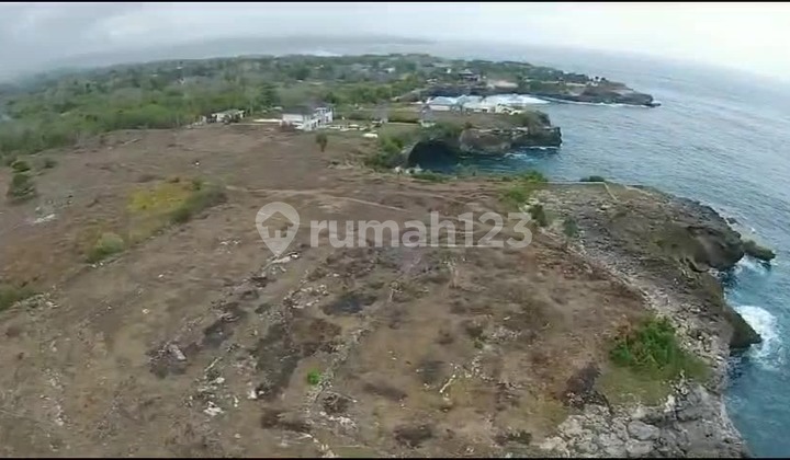 Lahan Tepi Tebing dengan Pemandangan Laut di Nusa Lembongan, Bali