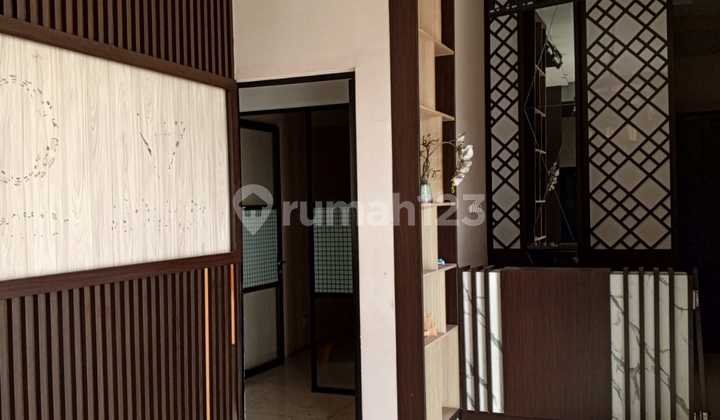 Dijual Foresta Bussiness Loft, 4 Lantai & Basement, Lokasi Ramai