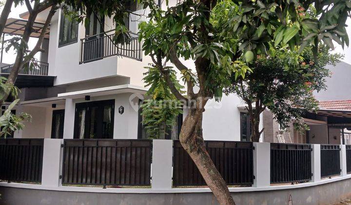 Rumah Cantik 2 Lantai Hook Full Furnish Di Kencana Loka Bsd 1