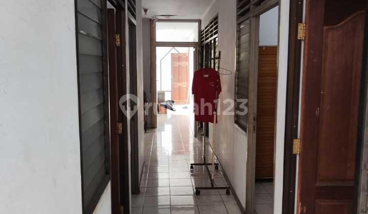 House for Sale in Kelapa Gading, Suitable for Boarding House 2
