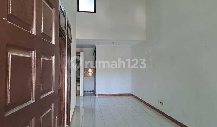 For Sale House in Citra 3, West Jakarta 6X15