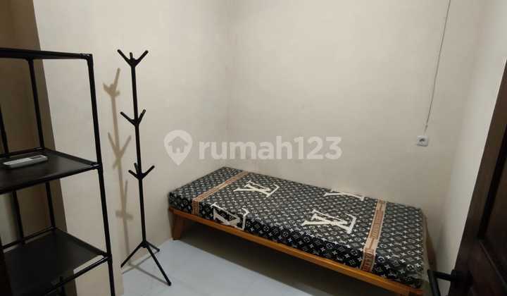 Tersedia "Kost Campur - TIPE B" Harian - Mingguan - Bulanan di Sunter/Kemayoran, Jakarta Utara Tersedia "Kost Campur - TIPE B" Harian - Mingguan - Bulanan di Sunter/Kemayoran, Jakarta Utara