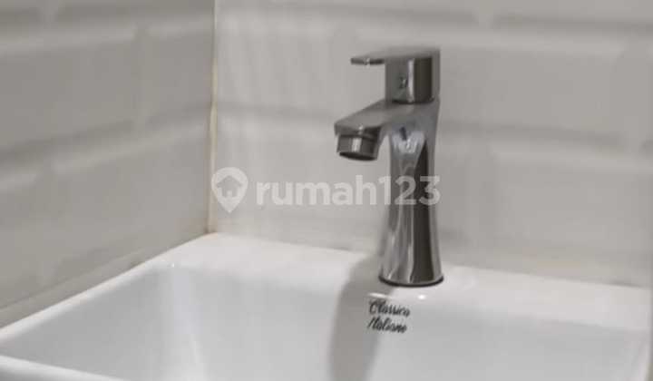 Rumah 2 Lantai (Cluster Exclusive) di Cengkareng