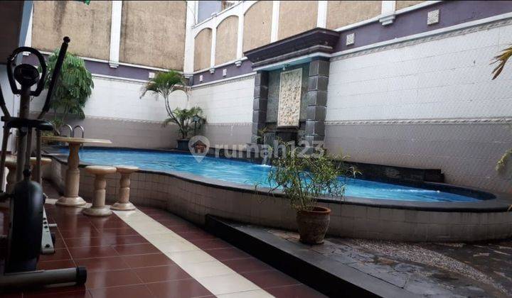 Rumah 2 Lantai Bagus Furnished SHM di Kedoya Baru, Jakarta Barat 2