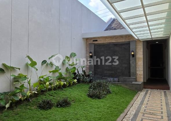 For Sale Fully Furnished House In Royal Residence Wiyung Surabaya 2