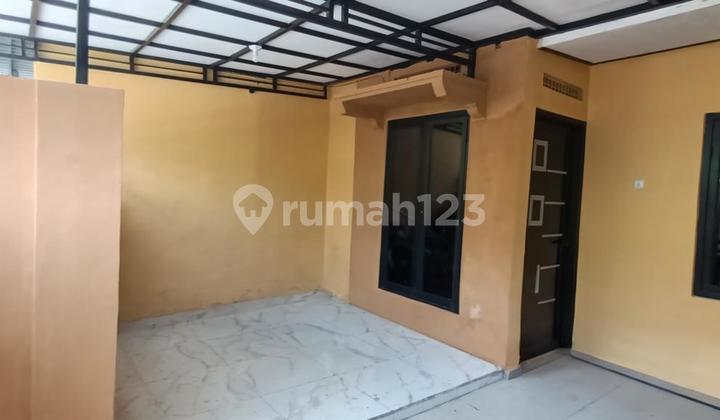 Di Jual Rumah Strategis Griya Kartika Dekat Bandara Juanda - Shm & Siap Huni