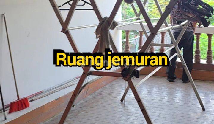 Dijual Rumah Hook 2lt Shm 150m² Kembangan Jakbar Parkir 6 Mobil Tak Banjir 2