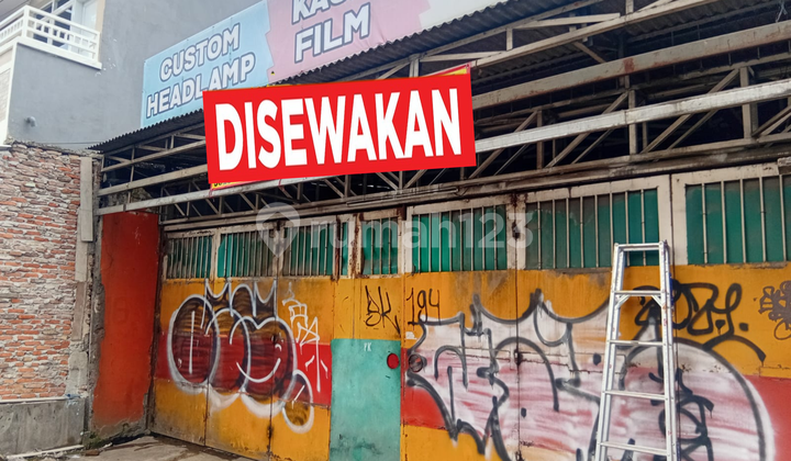 For Rent 1-Story Shop House 8M Wide, Main Road Area, Workshop Showroom Restaurant. 2