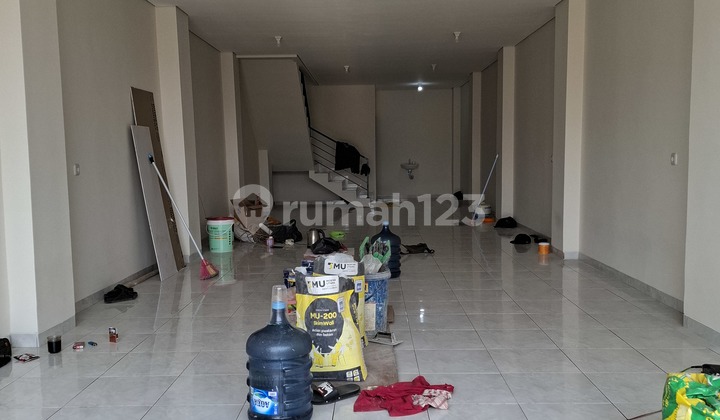 For Rent: 3-Storey Shop House on Main Road, New Building, Near Inter School 2