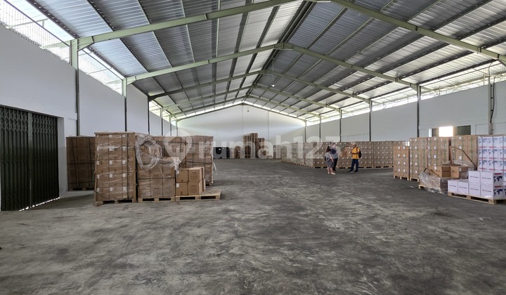 For Rent Newly Built Warehouse in Jatake, 6 Months Indent, 40" Container
