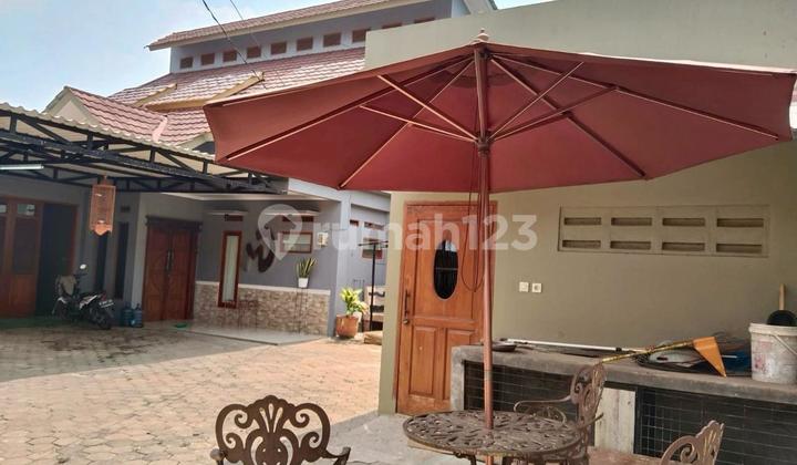 Dijual Rumah Besar Siap Huni Hitung Tanah Butuh Jual Cepat Dijual Rumah Besar Siap Huni Hitung Tanah Butuh Jual Cepat