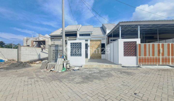 Rumah Siap Huni Di Sukodono Free Canopy Dekat Surabaya 1