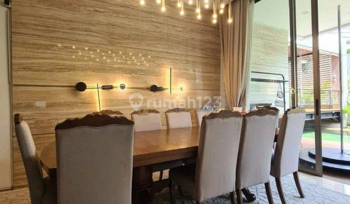 Rumah 3 Lantai Murah Bagus Semi Furnished SHM di Lebak Bulus, Jakarta Selatan 1