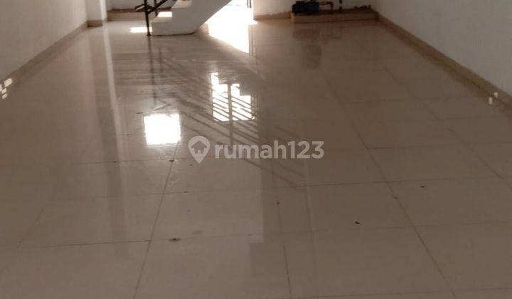 Ruko 650m2 Strategis Bebas Banjir di Cempaka Putih Jakarta Pusat 1