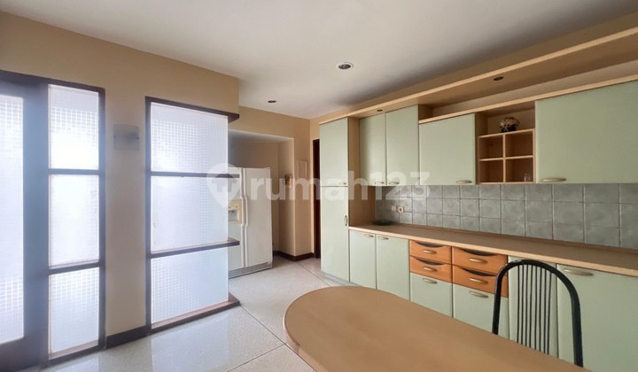 For Rent House Suitable for Silent Office & Residential Row Wide Road 1