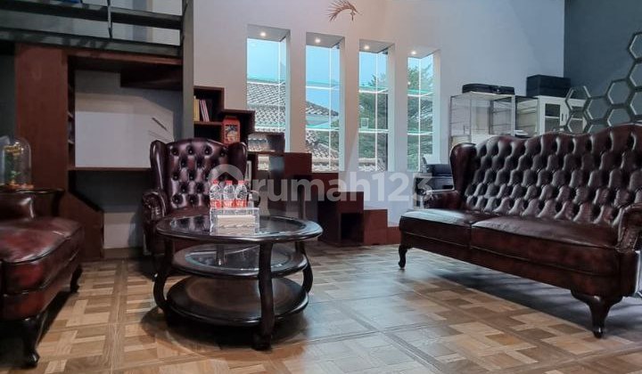 For Sale/Rent Serene 2-Story House in Kebayoran Baru, South Jakarta 2