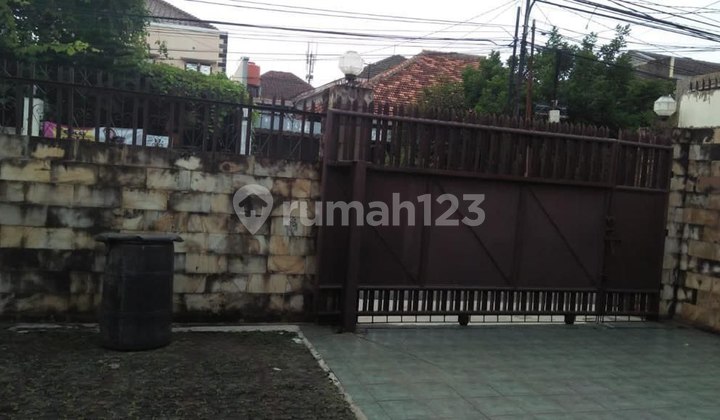 Dijual Rumah Asri Strategis Bebas Banjir Area Mampang Prapatan Jakarta Selatan 2