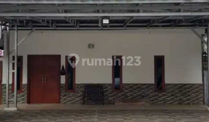 House and Boarding House for Sale Near Main Road, Suitable for Office Use, Menteng Area, Central Jakarta