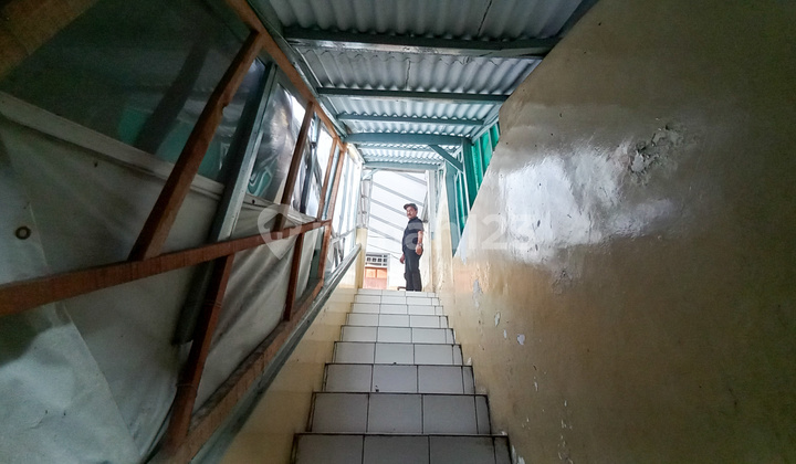 For Sale: Restaurant House, Bar &amp; Boarding House, also suitable for other businesses in Kebon Sirih, Central Jakarta. 2