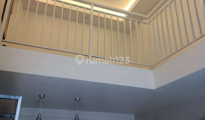 Rumah Full Furnish Siap Huni SHM di Tegal Parang, Jakarta Selatan 1