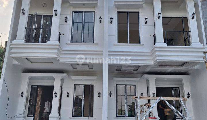 Rumah 2 Lantai Baru Semi Furnished SHM di Cilodong, Depok 1