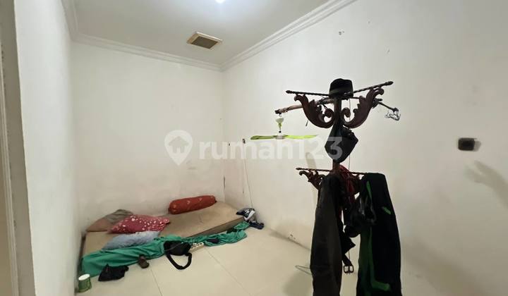 Well-Maintained House for Rent in Menteng Area, Central Jakarta 2